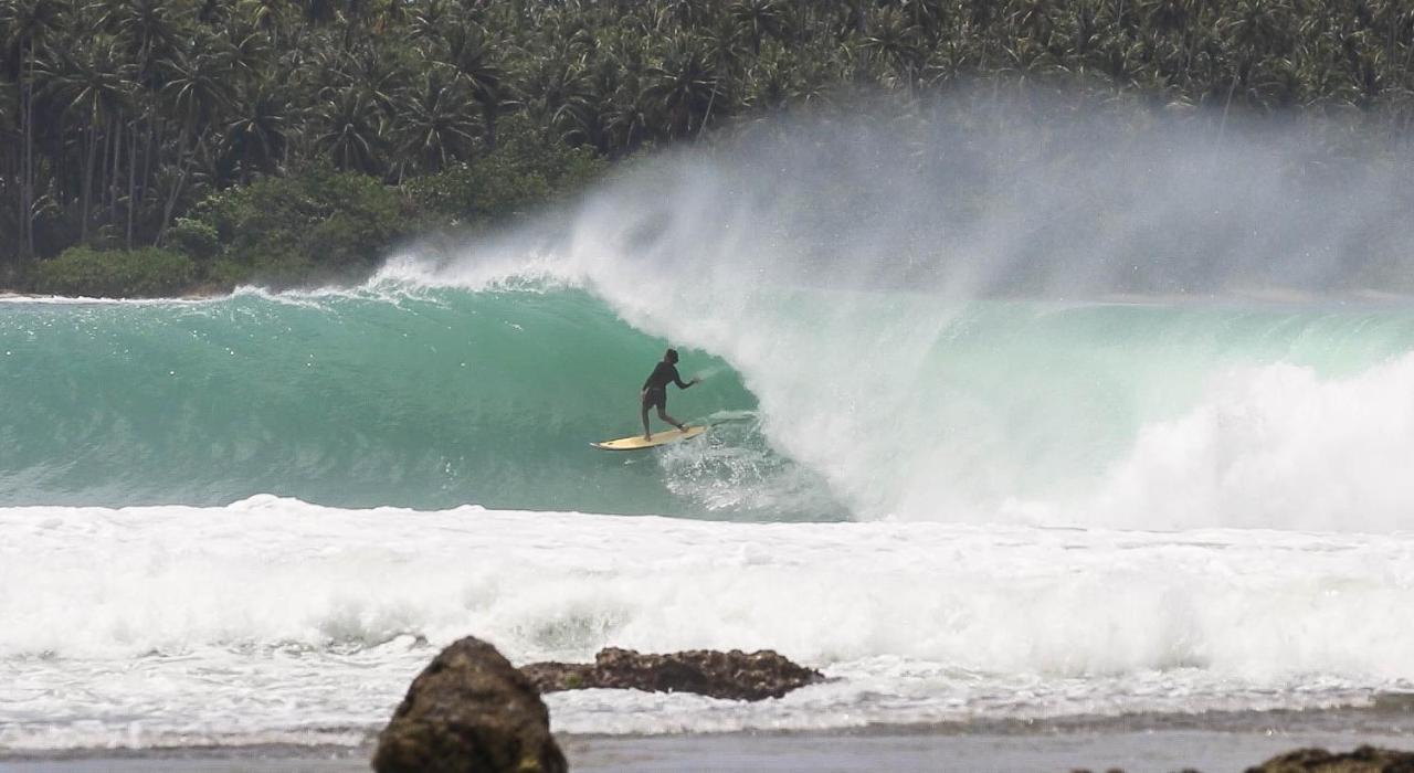 Nias Surf Stay Lagudri المظهر الخارجي الصورة