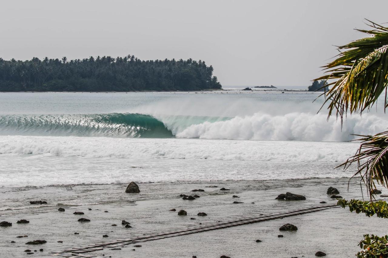 Nias Surf Stay Lagudri المظهر الخارجي الصورة